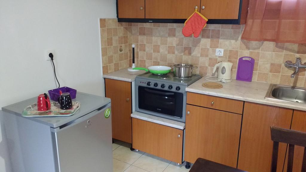 Vazeos Apartments 卡特瑞杜斯 客房 照片