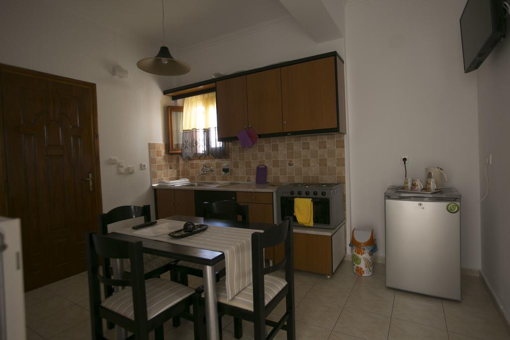 Vazeos Apartments 卡特瑞杜斯 外观 照片